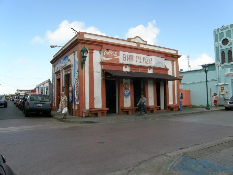 Bar Plaza